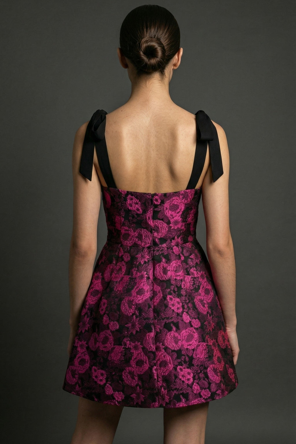 The Midnight Peony Jacquard Muse