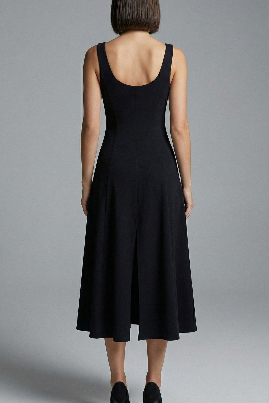 The Obsidian Siren Flare Split Midi