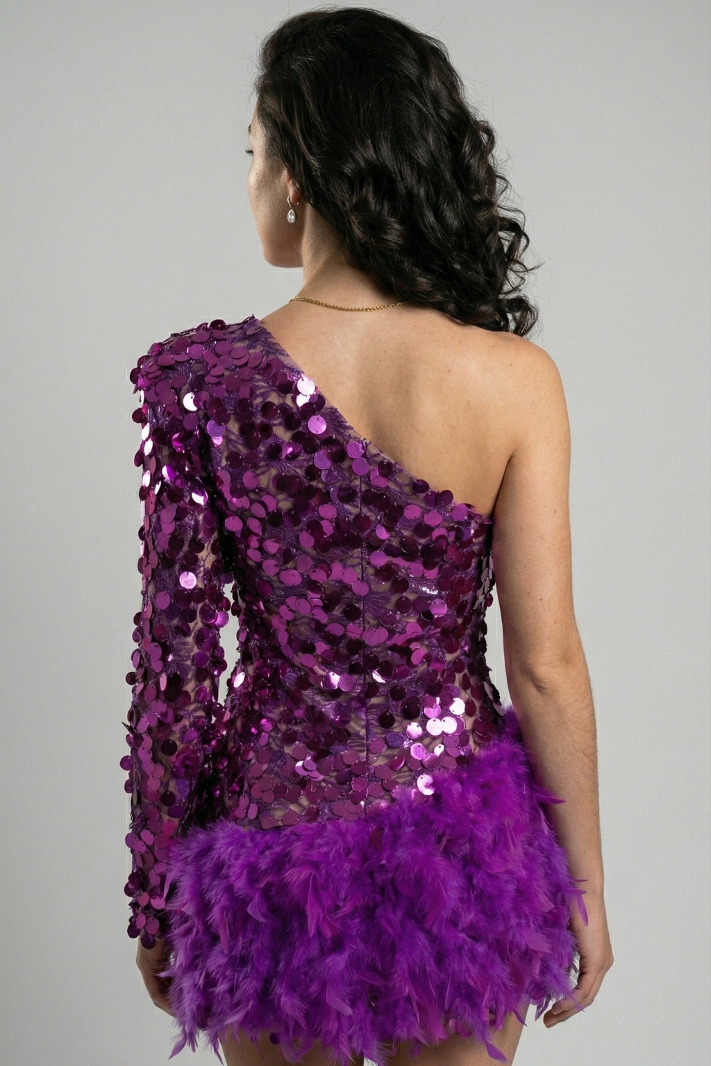 Feather Socialite Muse