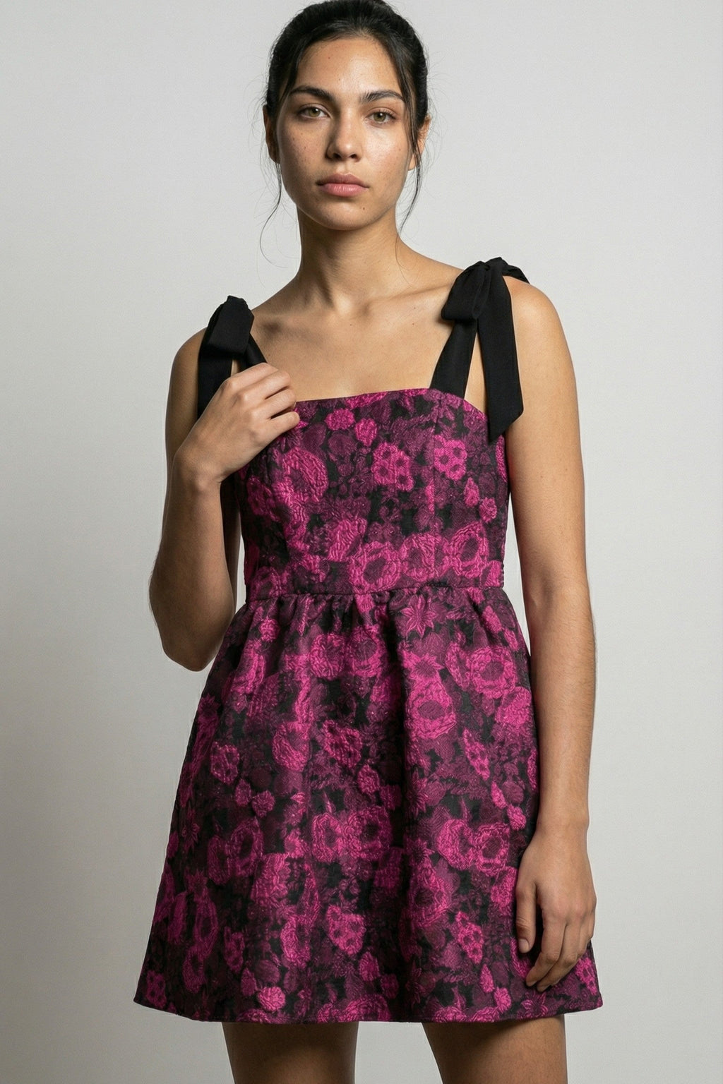The Midnight Peony Jacquard Muse
