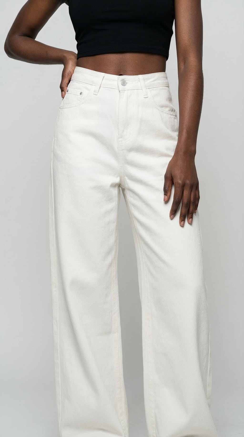 The Wide‑Leg Classic Pant